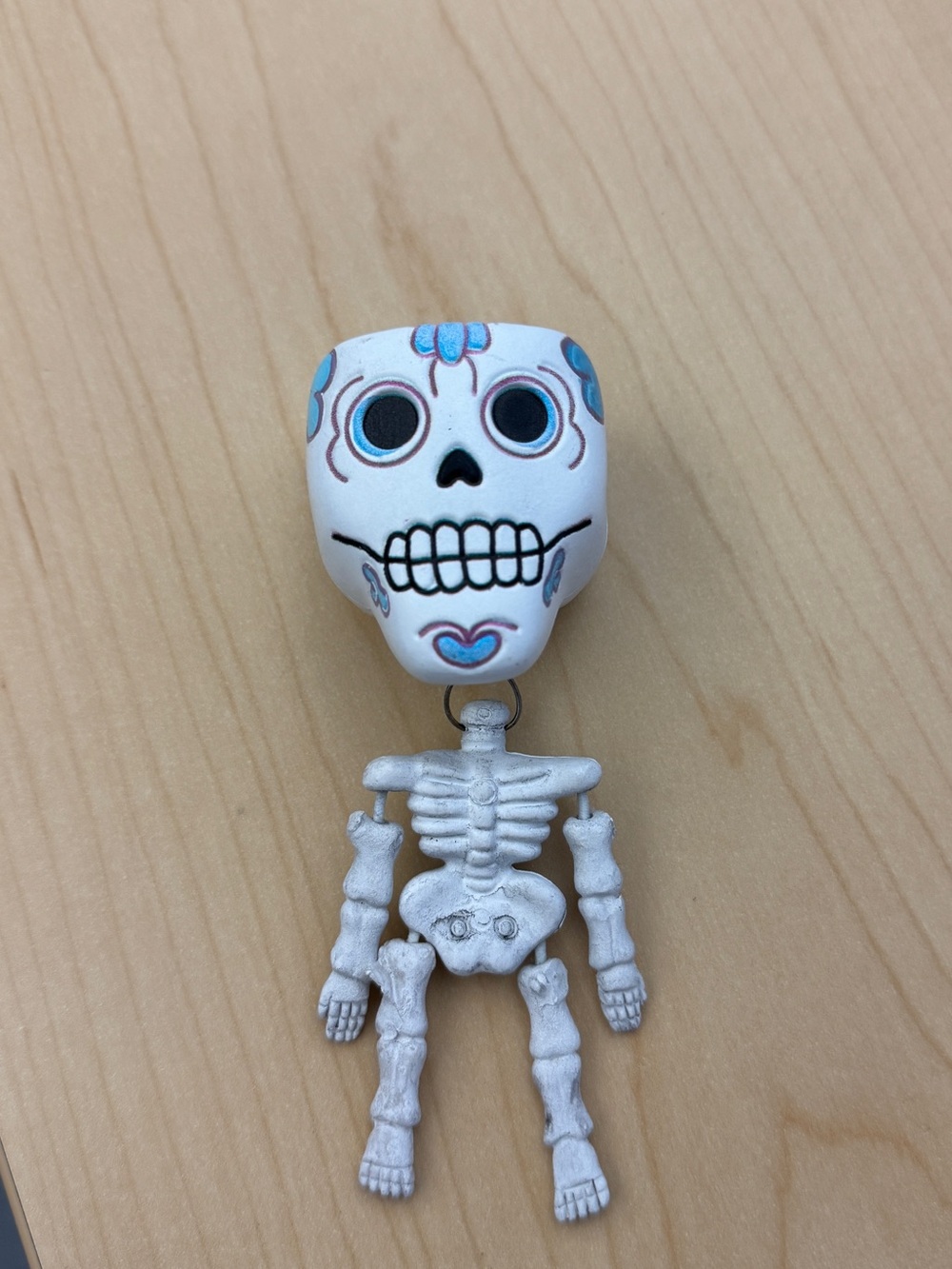 Trader Joe’s Day of the Dead Sugar Skull Skeleton Magnet – Halloween Décor